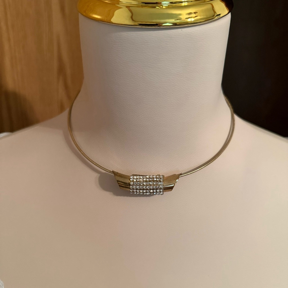 AK Anne Klein Jewelry - Women's AK Anne Klein Gold Tone Choker Collar Necklace Vintage